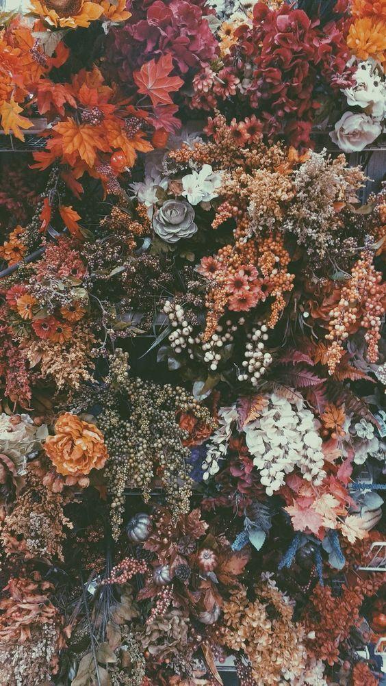 Whispering Meadow: A Serene Floral Delight
